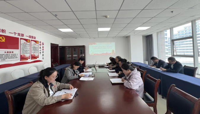 临空公司党支部召开第三季度党员（扩大）会议暨深刻贯彻中央八项划放心灵进建教育总结会议