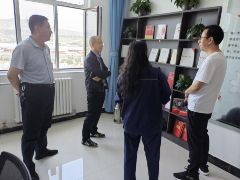 �����м�ί��k8����������Ͷ��˾�����Ļ�����ҵʾ���㽨�����鿪չ����