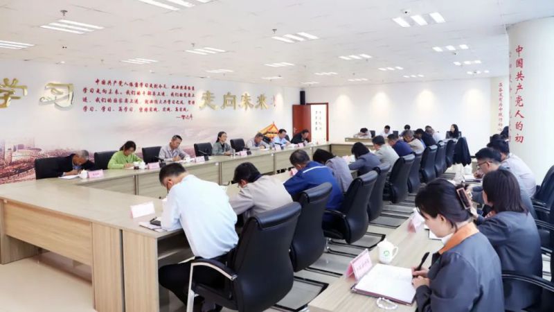 ���ŵ�ίר��ѧϰ�᳹ʡίʮ�Ľ��ߴ�ȫ�ᾫ��