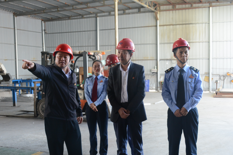 ������˰��ֵ�ί��ǡ��ֳ����˻�ݰ�� �ຣk8����������ҵͶ�����޹�˾����