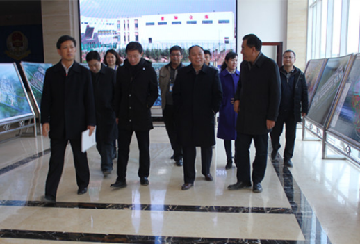 ��ʡ����괺һ��ݰ���ຣ�ܼұ���˰�������ģ�B�ͣ�����