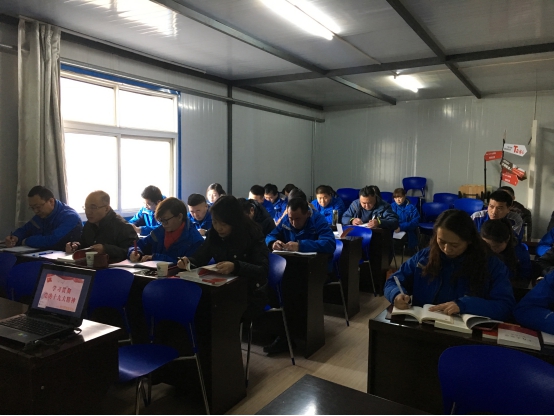 �ᶨ�����ƽ�ȫ������ε�����������