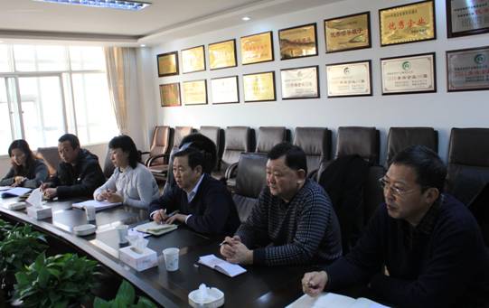 �ຣk8��������������������Ͷ�����޹�˾�ٿ��ڶ��ιɶ�������һ����ζ��¼���