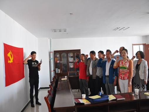 ������  ̸����  ����