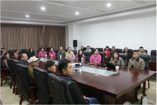 �ຣk8�����������ŵ�ί�����տ�����ʮ�Ŵ�